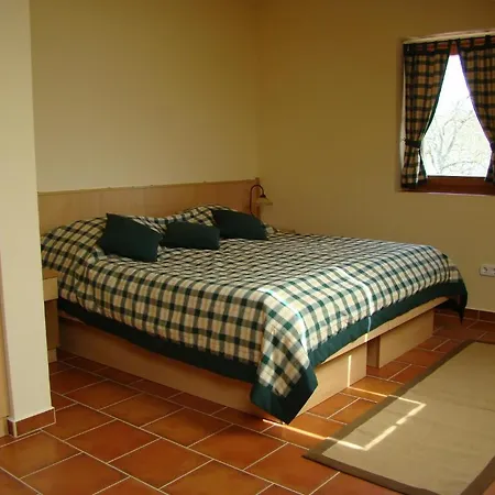 Gasztro Elmenybirtok - Balatonlelle-radpuszta Guest house *
