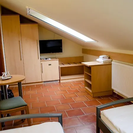 Guest house Gasztro Elmenybirtok - Balatonlelle-radpuszta *